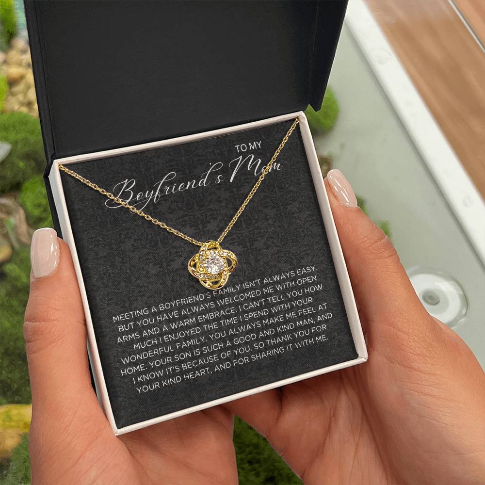 Boyfriend's family Necklace - Gift from Girlfriend To Boyfriend's Mom, gift from girlfriend, gift for Boyfriend's Mom