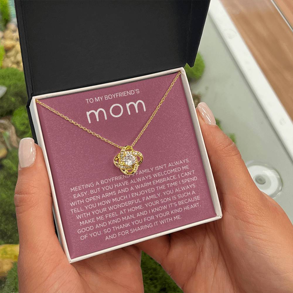 Boyfriend's family Necklace - Gift from Girlfriend To Boyfriend's Mom, gift from girlfriend, gift for Boyfriend's Mom