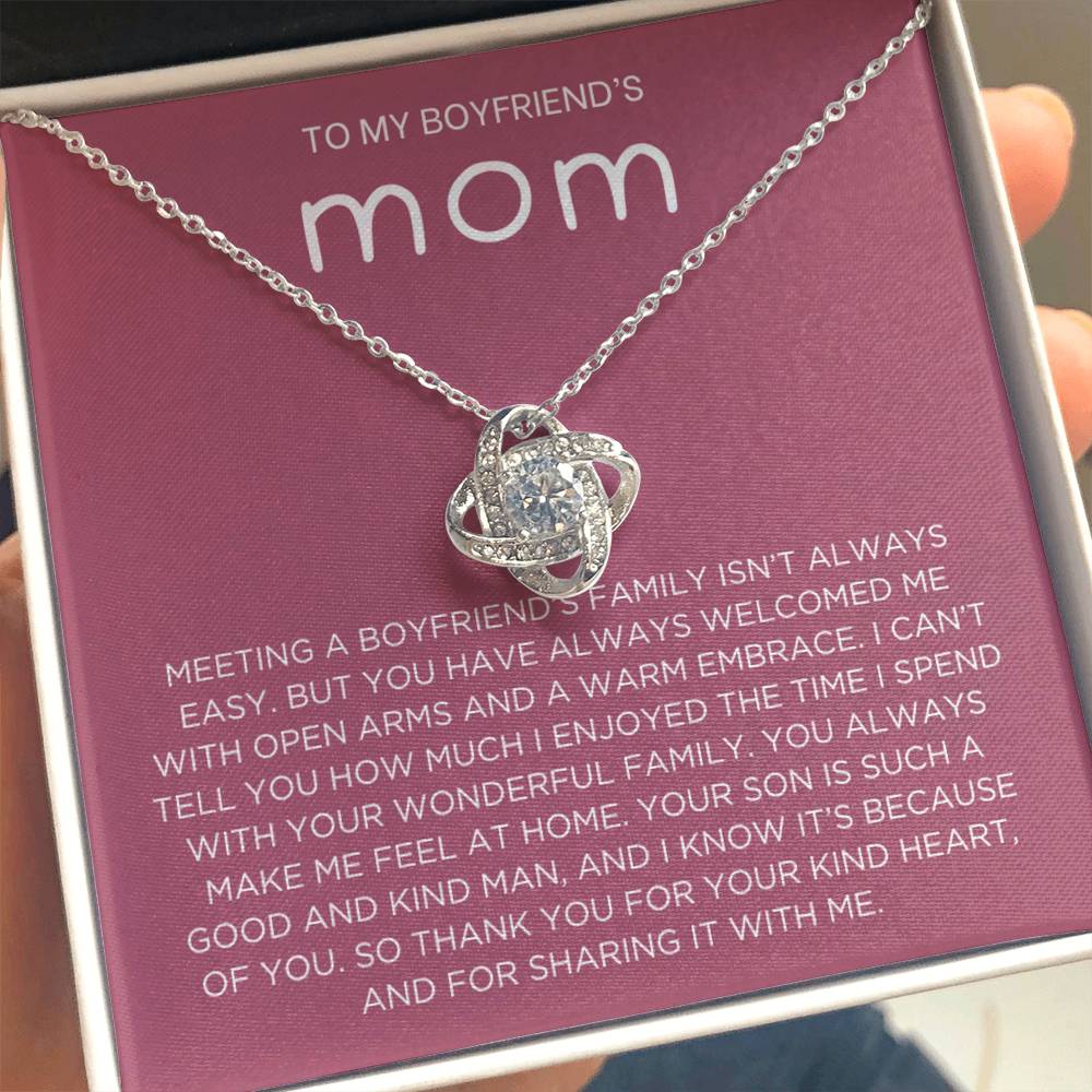 Boyfriend's family Necklace - Gift from Girlfriend To Boyfriend's Mom, gift from girlfriend, gift for Boyfriend's Mom