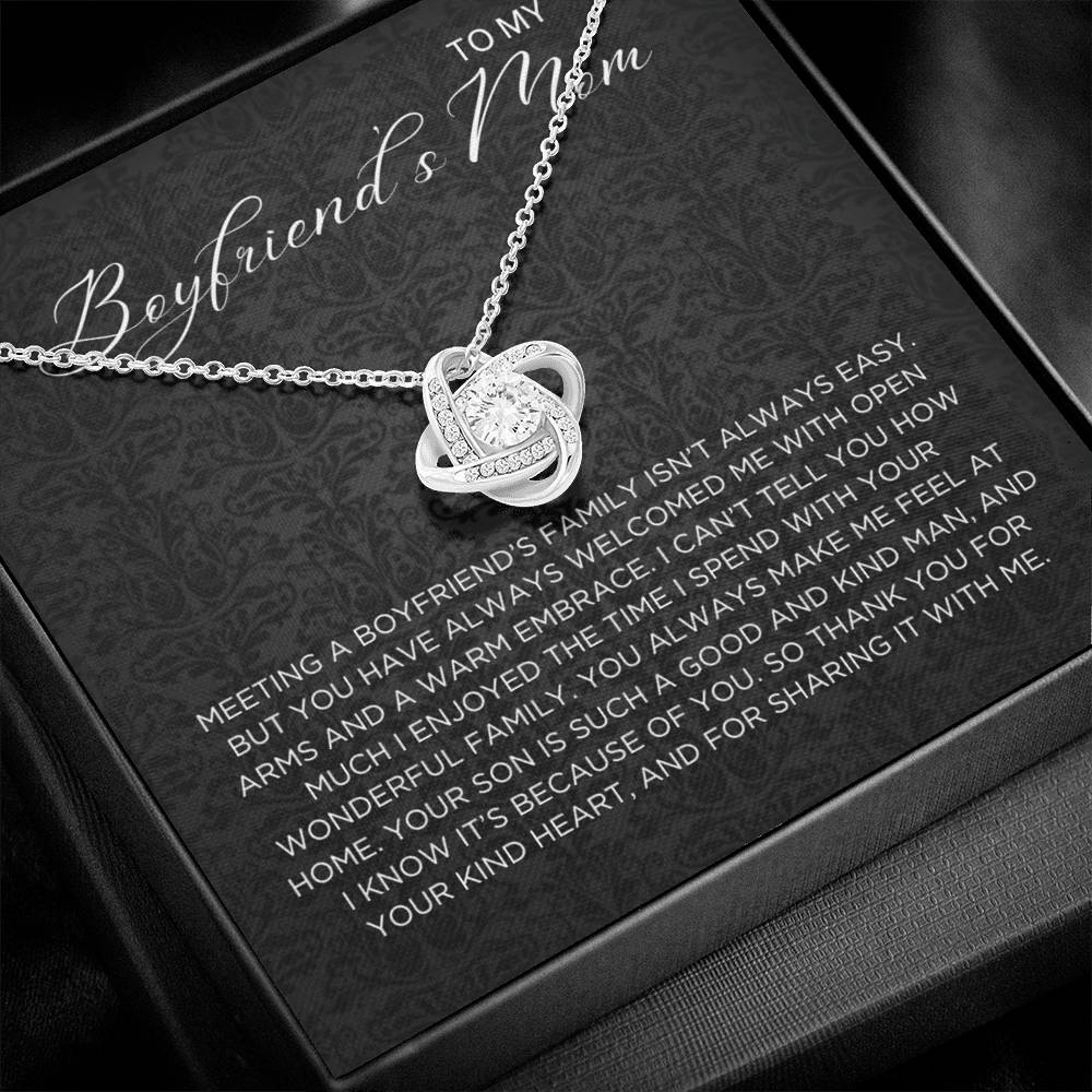 Boyfriend's family Necklace - Gift from Girlfriend To Boyfriend's Mom, gift from girlfriend, gift for Boyfriend's Mom