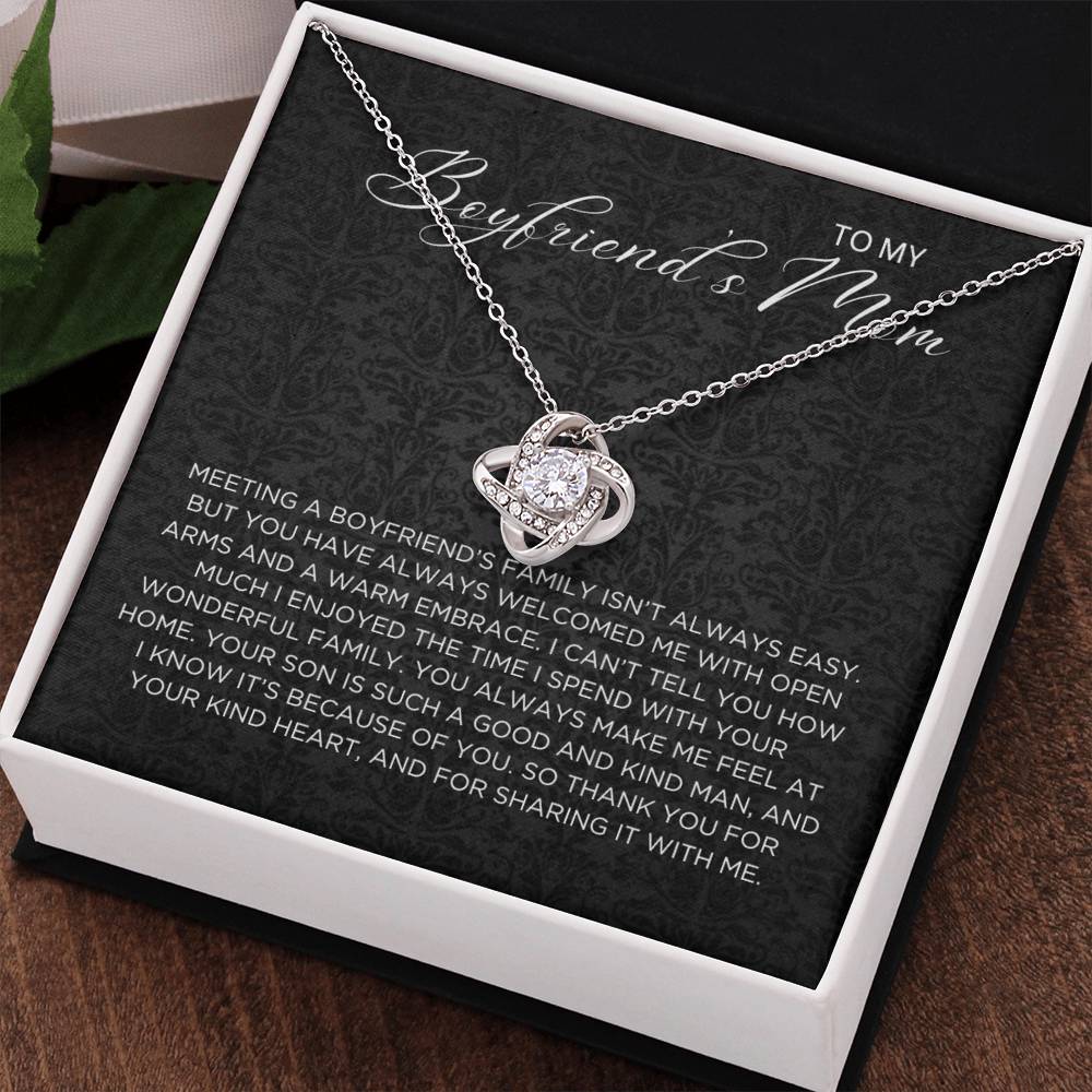 Boyfriend's family Necklace - Gift from Girlfriend To Boyfriend's Mom, gift from girlfriend, gift for Boyfriend's Mom