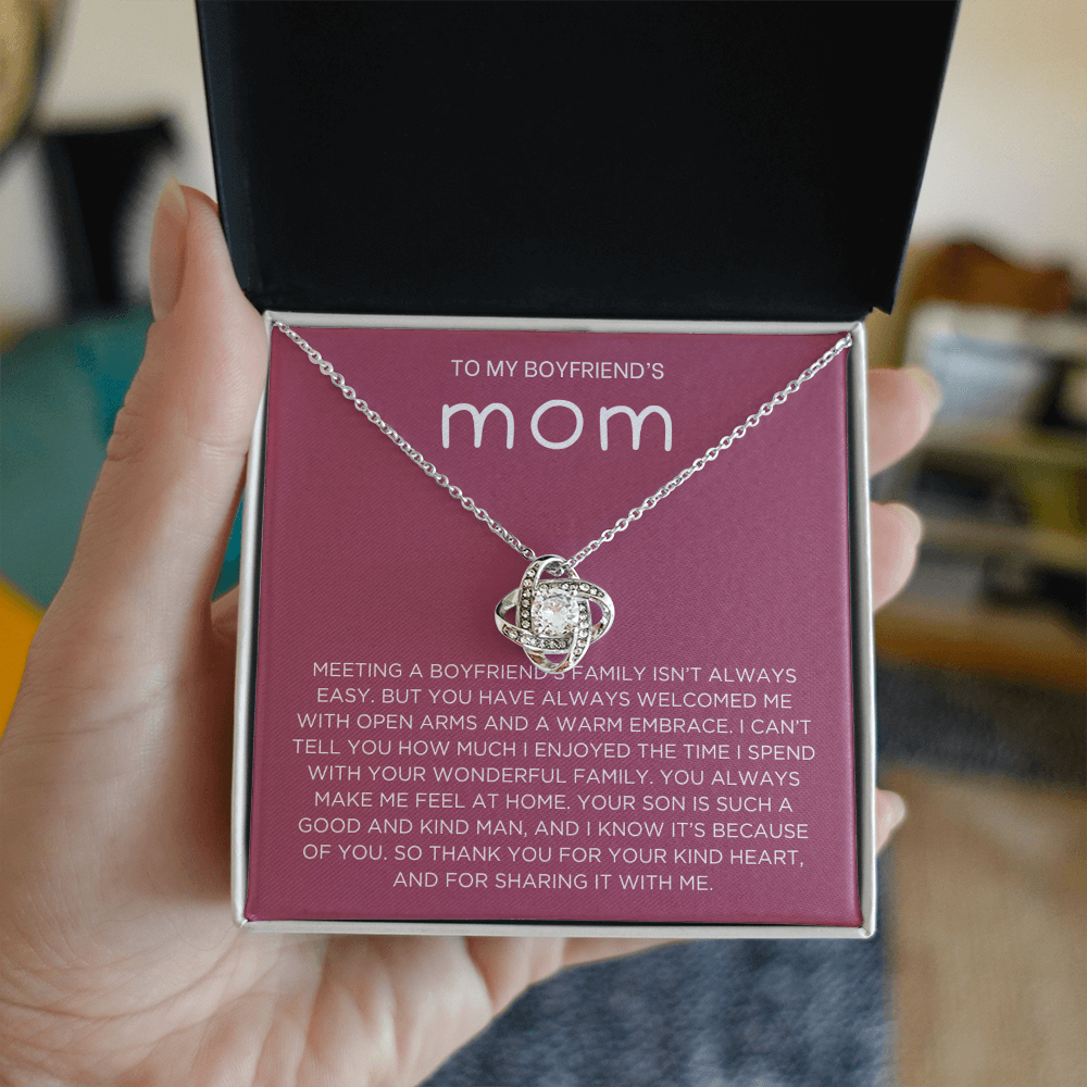 Boyfriend's family Necklace - Gift from Girlfriend To Boyfriend's Mom, gift from girlfriend, gift for Boyfriend's Mom