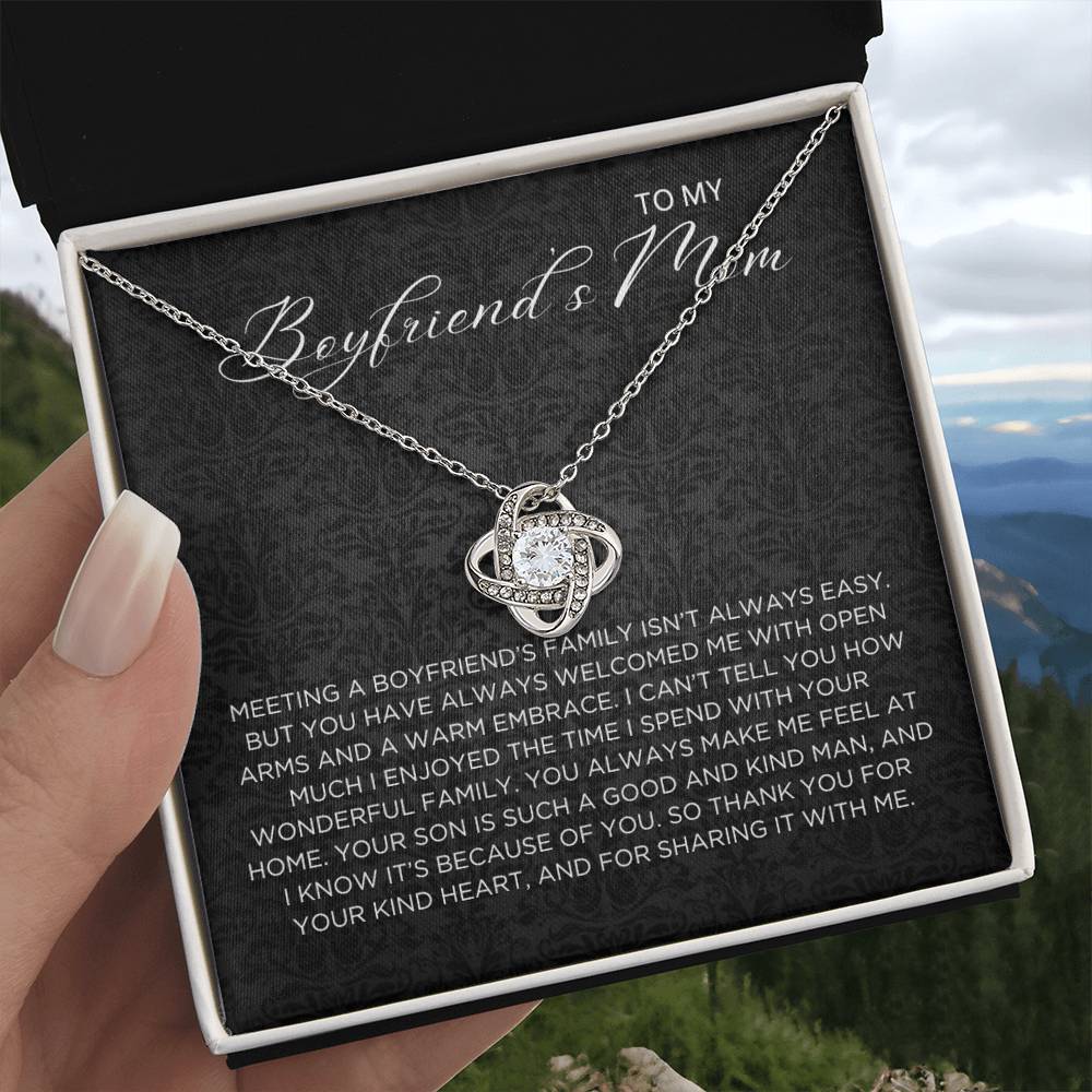 Boyfriend's family Necklace - Gift from Girlfriend To Boyfriend's Mom, gift from girlfriend, gift for Boyfriend's Mom
