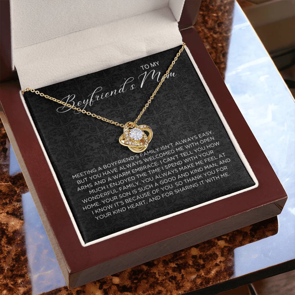 Boyfriend's family Necklace - Gift from Girlfriend To Boyfriend's Mom, gift from girlfriend, gift for Boyfriend's Mom