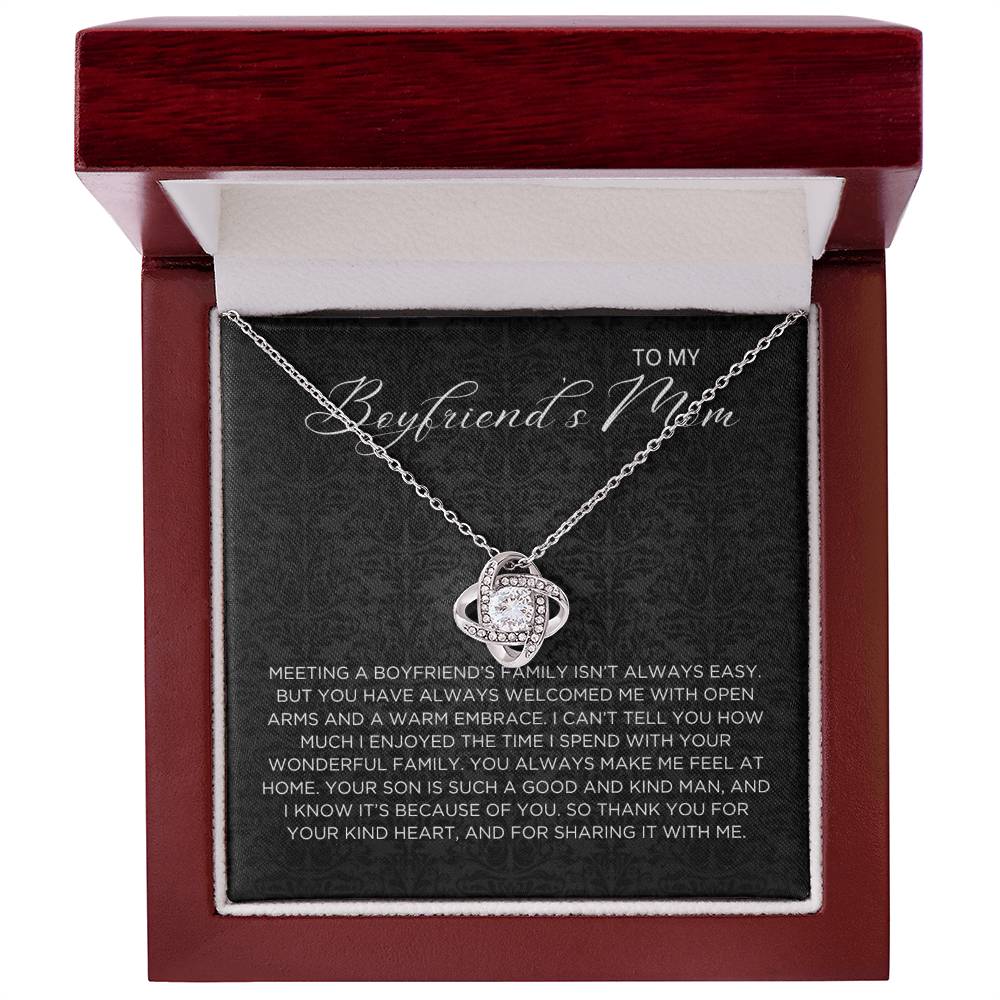 Boyfriend's family Necklace - Gift from Girlfriend To Boyfriend's Mom, gift from girlfriend, gift for Boyfriend's Mom