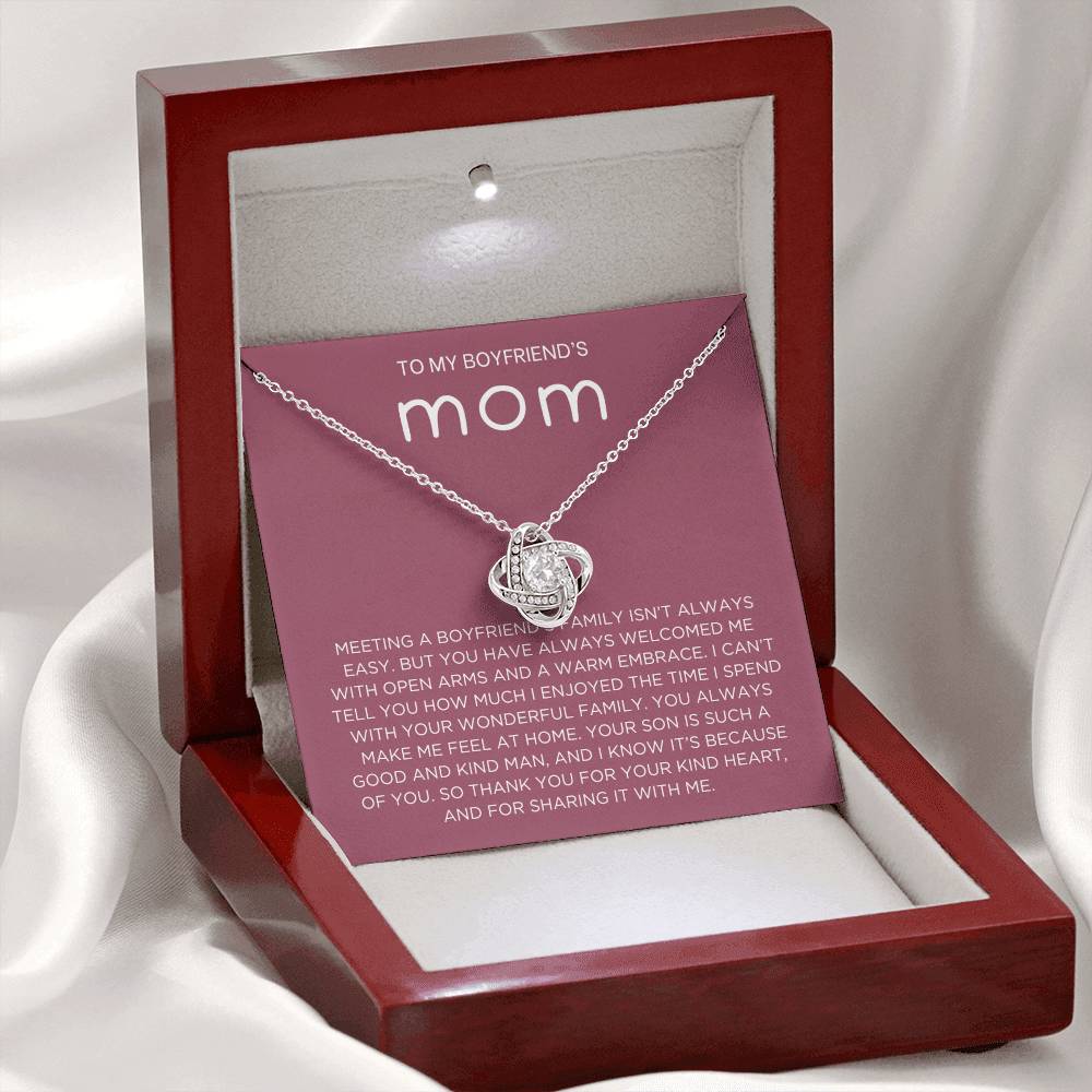 Boyfriend's family Necklace - Gift from Girlfriend To Boyfriend's Mom, gift from girlfriend, gift for Boyfriend's Mom