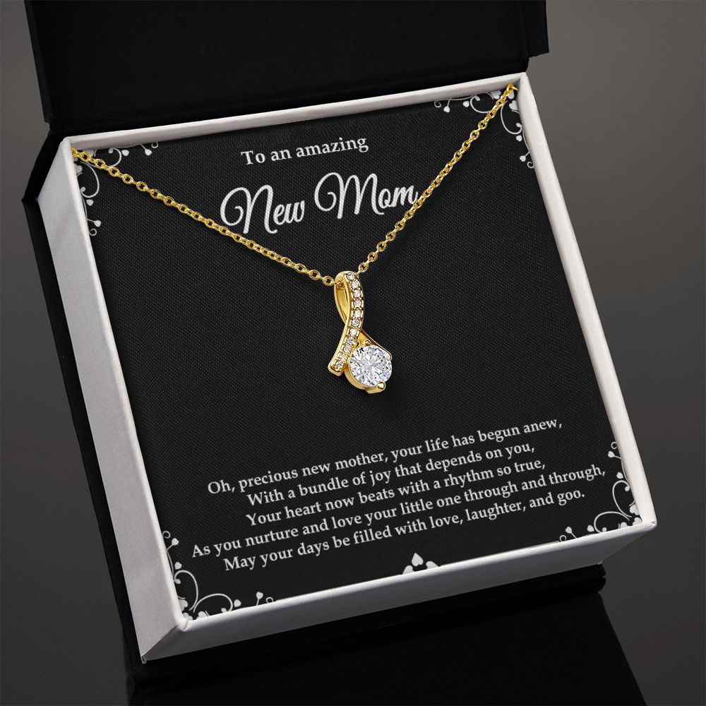 Bundle of joy - Alluring Beauty necklace - 18k White and Gold