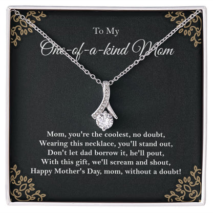 One-of-a-kind Mom Alluring Beauty necklace - 18k White and Gold