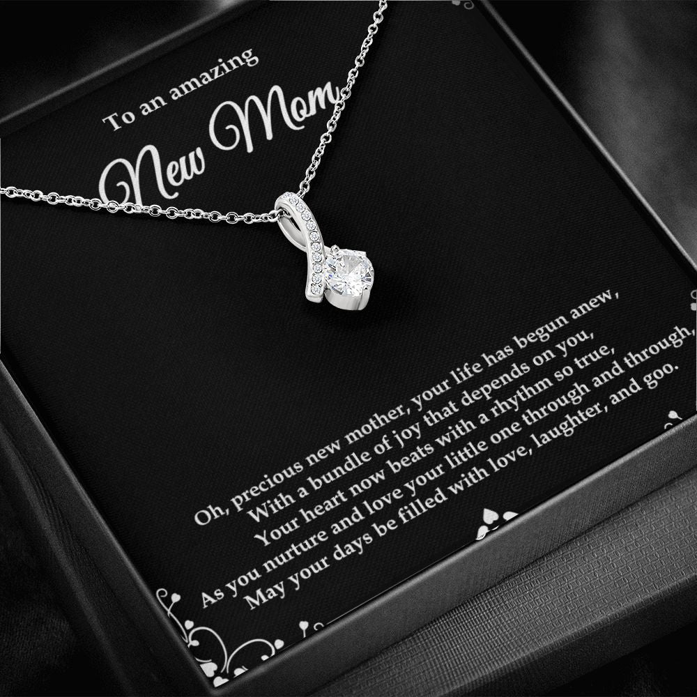 Bundle of joy - Alluring Beauty necklace - 18k White and Gold