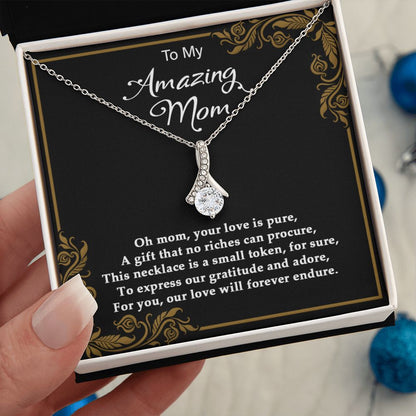 Small token Alluring Beauty necklace - 18k White and Gold