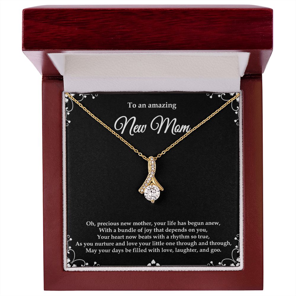 Bundle of joy - Alluring Beauty necklace - 18k White and Gold